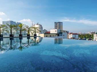 The Lapis Hotel