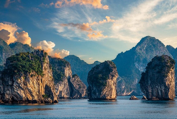 Die Gesichter Vietnams - Vom Norden bis nach Zentralvietnam - Halong Bucht