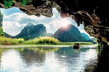 Im Herzen der Natur - Trockene Halong Bucht