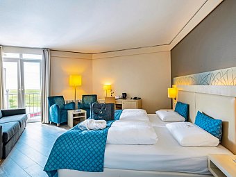 ambassador hotel & spa - Wohnbeispiel Doppelzimmer Strandblick (Zimmercodierung DGN)