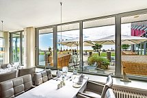 ambassador hotel & spa