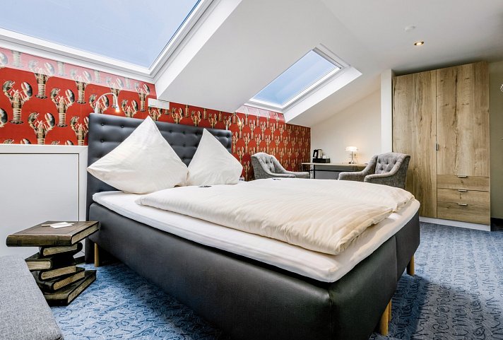 Hotel auf den Hummerklippen - Wohnbeispiel Doppelzimmer Inselseite (Zimmercodierungen DBL & D1L)