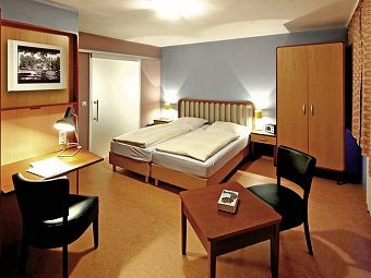 Hotel Helgoländer Klassik - Wohnbeispiel Doppelzimmer Inselseite (Zimmercodierungen DBL & D1L)
