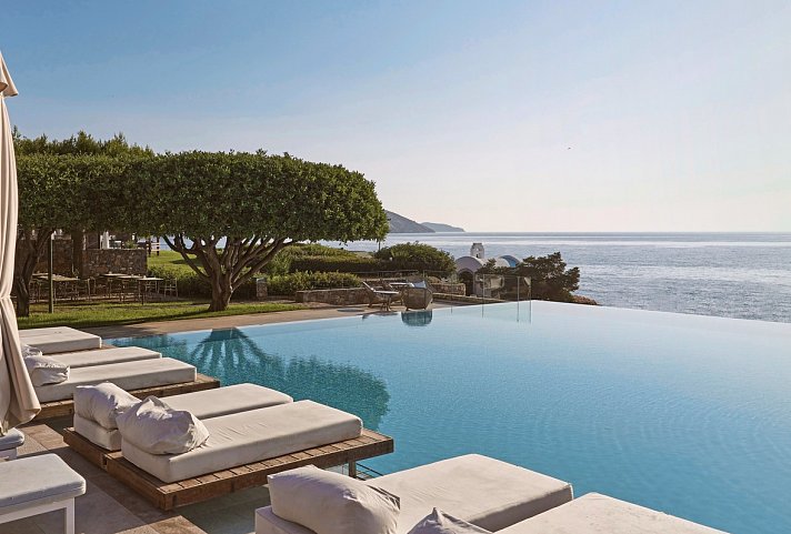 St. Nicolas Bay Resort Hotel & Villas