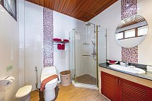 P.P. Erawan Palms Resort - Badbeispiel Deluxe Bungalow (Zimmercodierung BD1)