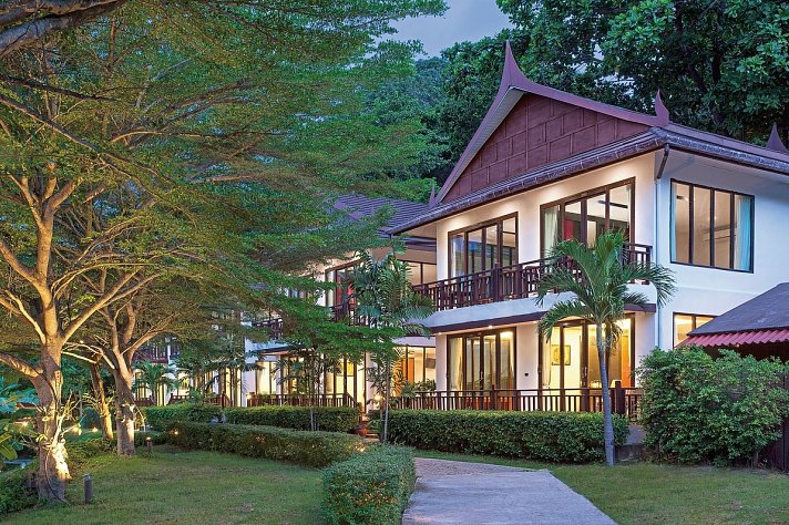 P.P. Erawan Palms Resort