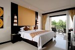Horizon Karon Beach Resort & Spa