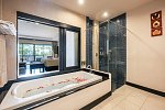 Horizon Karon Beach Resort & Spa