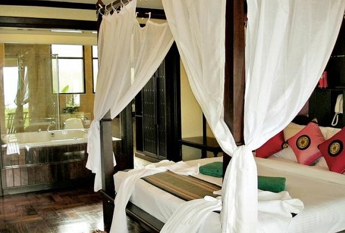 Khao Lak Palm Beach Resort - Wohnbeispiel Deluxe Jacuzzi (Zimmercodierung UD4)