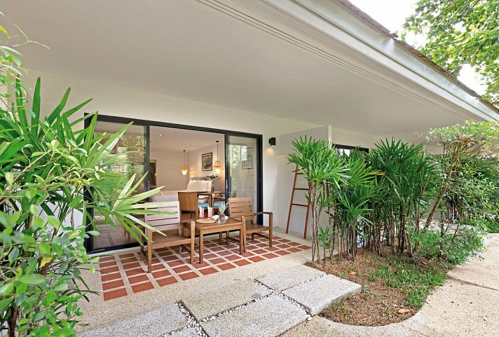 Outrigger Khao Lak Beach Resort - Wohnbeispiel Deluxe Garden Terrace (Zimmercodierung UD2)