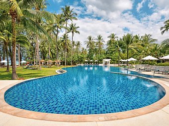 Outrigger Khao Lak Beach Resort