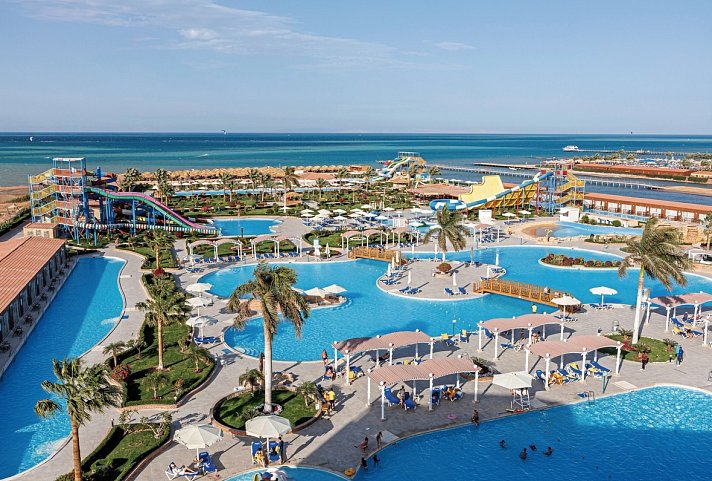 SUNRISE Alora Aqua Park Resort