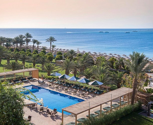Fort Arabesque - The West Bay