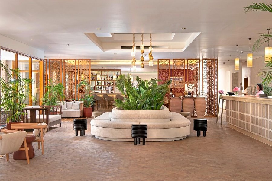 Fort Arabesque - The West Bay