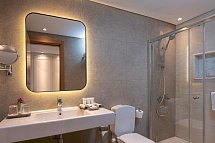 Fort Arabesque - The Beach Resort - Beispiel Bad Doppelzimmer Deluxe (Zimmercodierungen DDN & DFN)