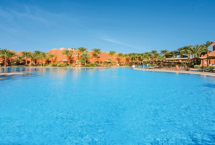 JAZ Makadi Oasis Resort