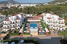 Invisa Aparthotel Casa Luis