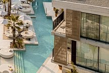 Bonito Ibiza by Ncalma - Wohnbeispiel Juniorsuite Nomad Corner Poolblick (Zimmercodierung J2P)