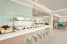 Grupotel Ibiza Beach Resort