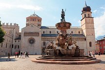 Etsch-Radweg Nauders-Verona - Neptunbrunnen - Trient