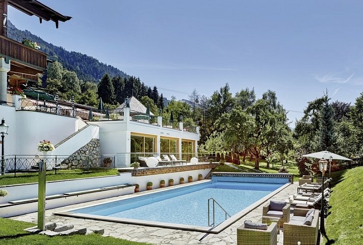Relais & Châteaux Hotel Tennerhof - Outdoor Pool