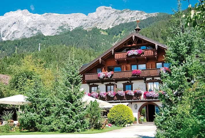 Alpenhotel Speckbacher Hof - Nebengebäude Michaelahof