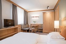 Tyrolerhof - Wohnbeispiel Familienzimmer Flair (Zimmercodierung FB1)