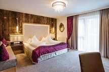 Wellnesshotel Cervosa - Gourmet & Spa - Whsp. Doppelzimmer Komfort Nordbalkon (Zimmercodierung DF1)