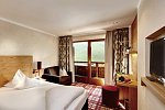 Berghof - Crystal Spa & Sports