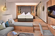 Berghof - Crystal Spa & Sports - Wohnbeispiel Juniorsuite Olperer (Zimmercodierung JB1/JB3)