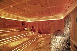 Berghof - Crystal Spa & Sports