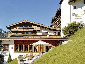 Berghof - Crystal Spa & Sports