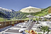 Berghof - Crystal Spa & Sports