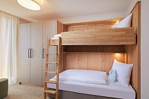 Zugspitz Resort - Wohnbeispiel Familiensuite (Zimmercodierung WI1)