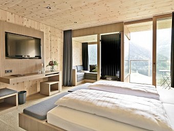 Gradonna Mountain Resort Hotel - Wohnbeispiel Doppelzimmer Klassik (Zimmercodierungen DB1, DC1 & EB1)