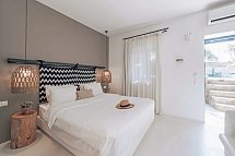 My Mykonos Hotel - Wohnbeispiel Doppelzimmer Landblick (Zimmercodierung DBL)