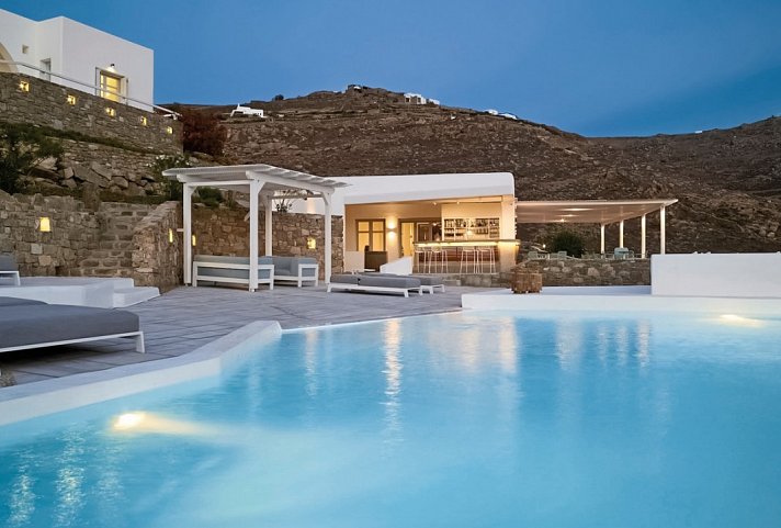 Epic Blue Luxury Hotel Suites & Villas Mykonos