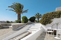 Boutiquehotel Andronikos - Wohnbeispiel Juniorsuite Gartenblick (Zimmercodierung JBG)