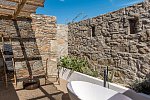 Ostraco Suites