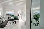 Ostraco Suites
