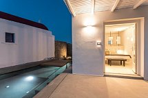 Ostraco Suites - Wohnbeispiel Suite Honeymoon Meerblick (Zimmercodierung WHM)