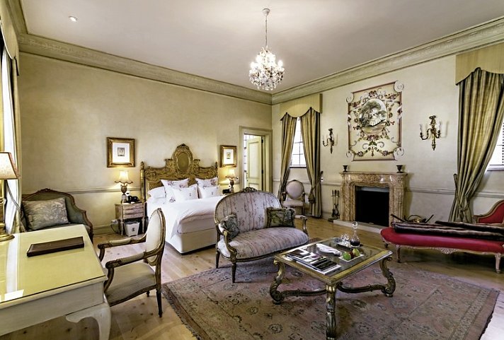 Fairlawns Boutique Hotel & Spa