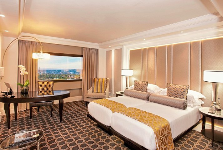 Sandton Sun - Wohnbeispiel Superior Room (Zimmercodierung US1)
