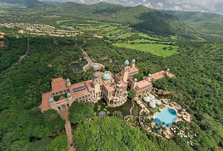 The Palace of the Lost City