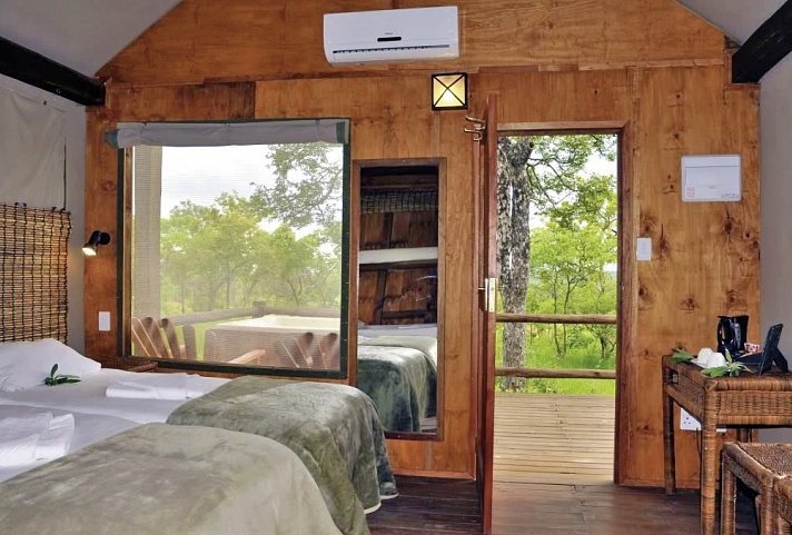 aha Nkambeni Safari Camp - Wohnbeispiel Luxury Tented Suite (Zimmercodierung DB1)