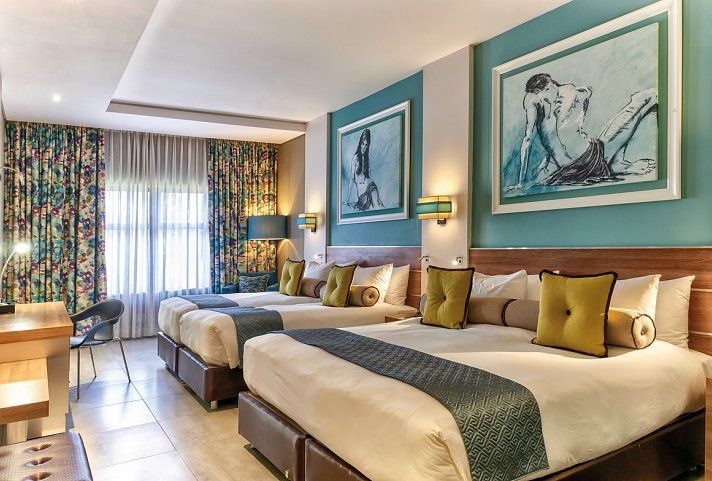 Peermont Metcourt - Wohnbeispiel Classic Family Room (Zimmercodierung FB1)