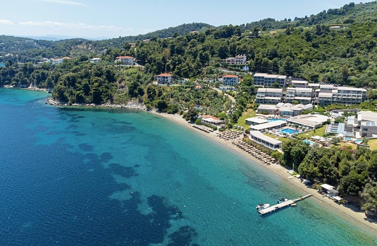 Kassandra Bay Resort & Spa