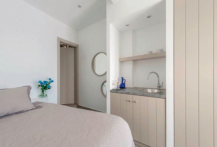 Gorgona Villas - Wohnbeispiel Doppelzimmer Superior Meerblick (Zimmercodierung DSM)