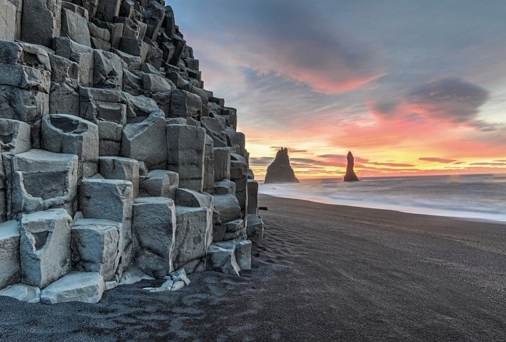Island mit Flair - Strand von Reynisfjara, Vik
