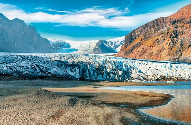 Island erleben - Gletscher, Vulkane und heiße Quellen